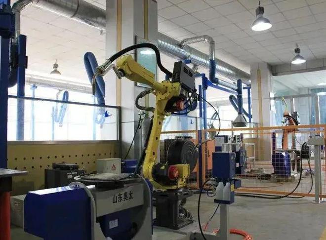 宝鸡职业院校招聘教师_2024宝鸡职业技术学院教师招聘_宝鸡职业技术学院师资力量