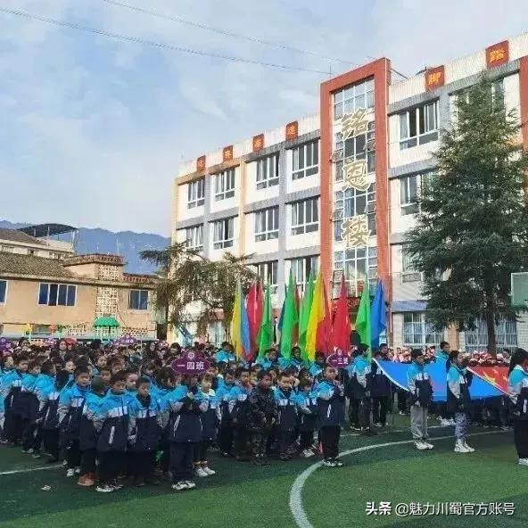 小学教师教育教学工作总结简短_小学教师教育工作总结_总结小学教育教师工作内容