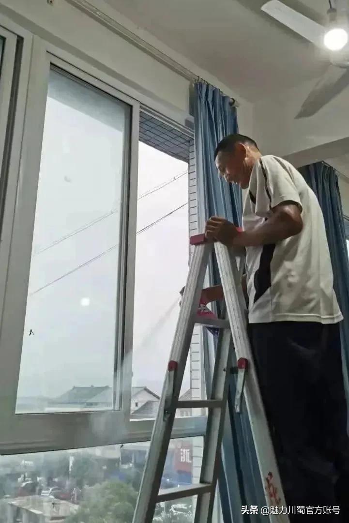小学教师教育教学工作总结简短_小学教师教育工作总结_总结小学教育教师工作内容