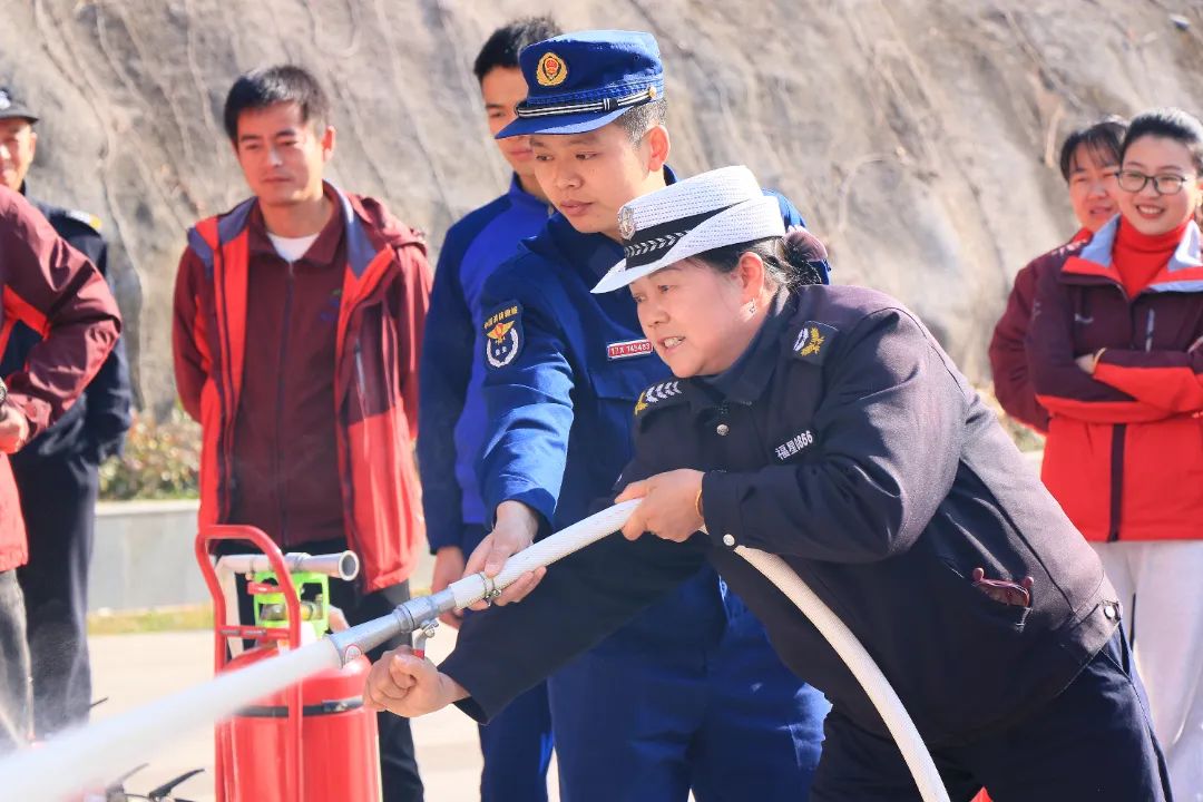 消防灭火常识_常识灭火消防手抄报_灭火消防知识
