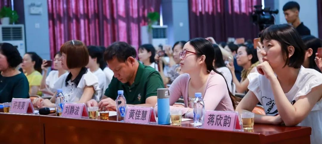 培训小学音乐内容教师心得体会_培训小学音乐内容教师评语_小学音乐教师培训内容